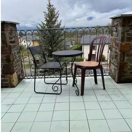 Apartment Magnifique Enveitg